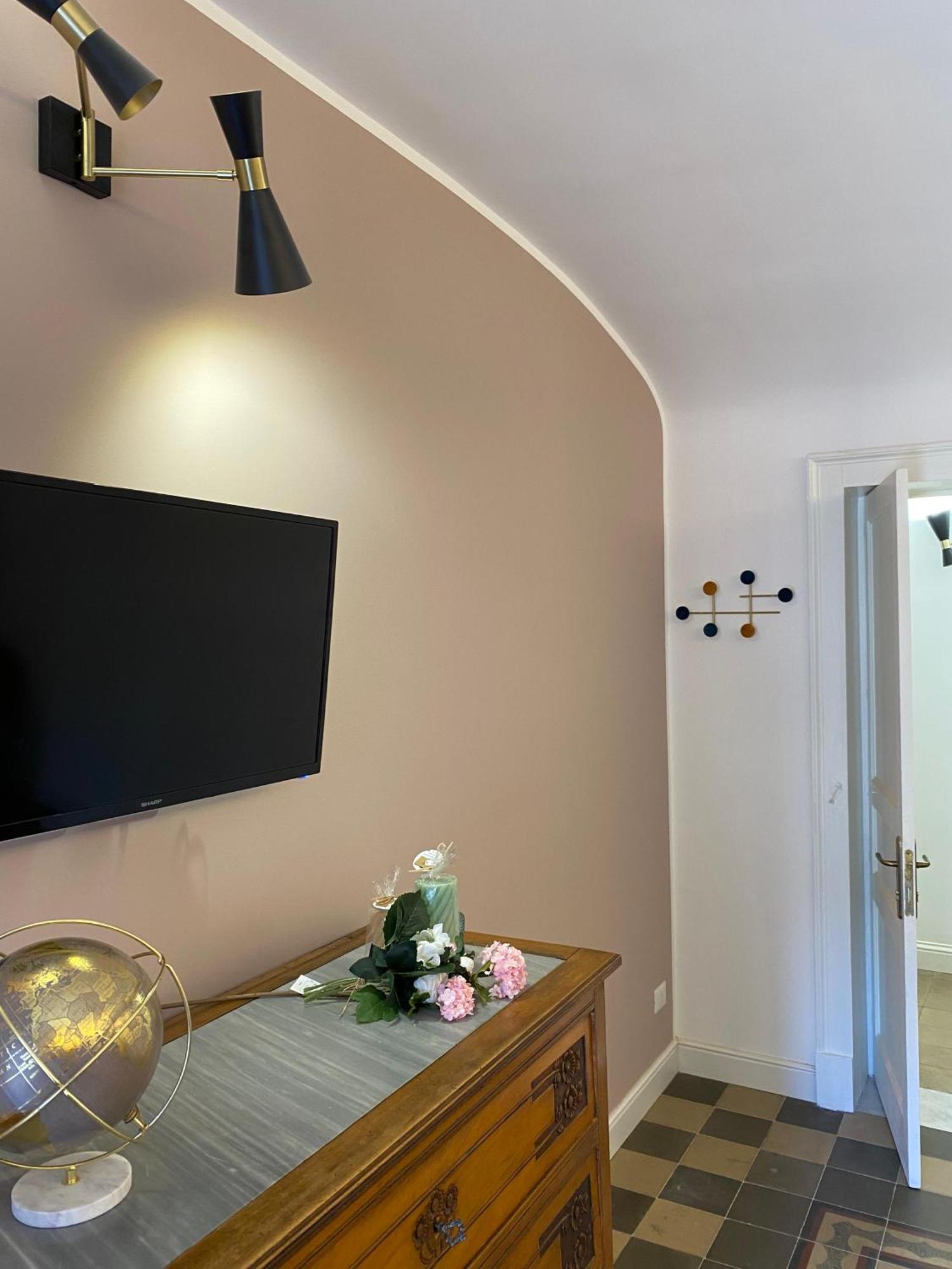 Dimora Dei Minoriti Bed & Breakfast Catania Exterior photo