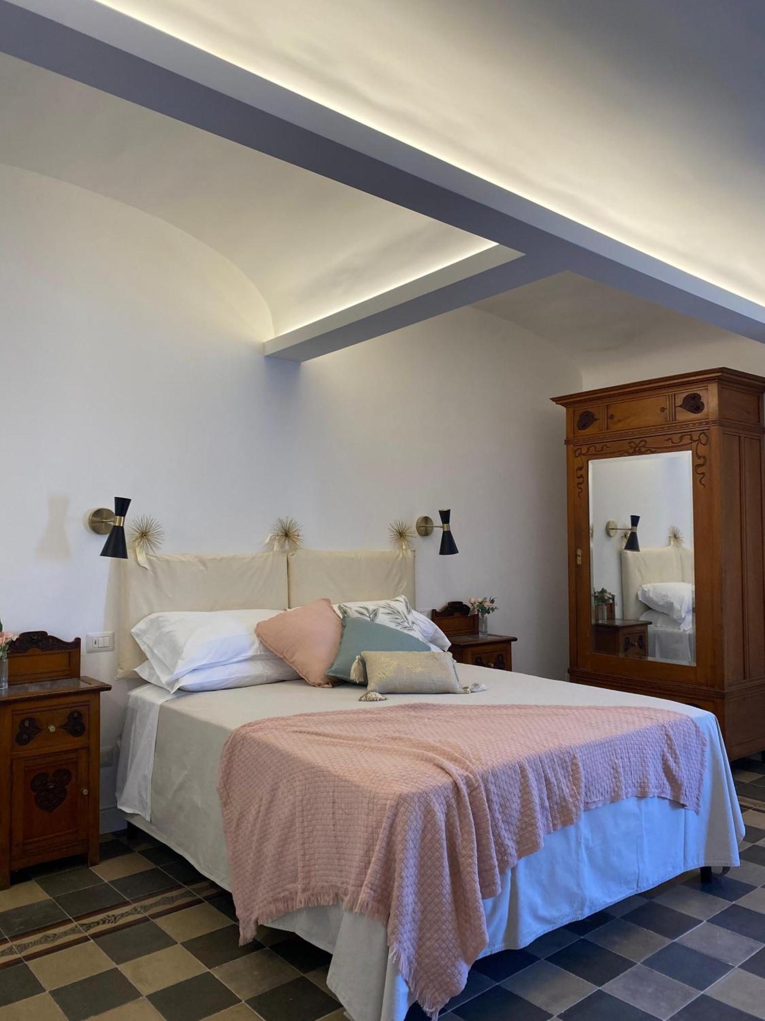 Dimora Dei Minoriti Bed & Breakfast Catania Exterior photo