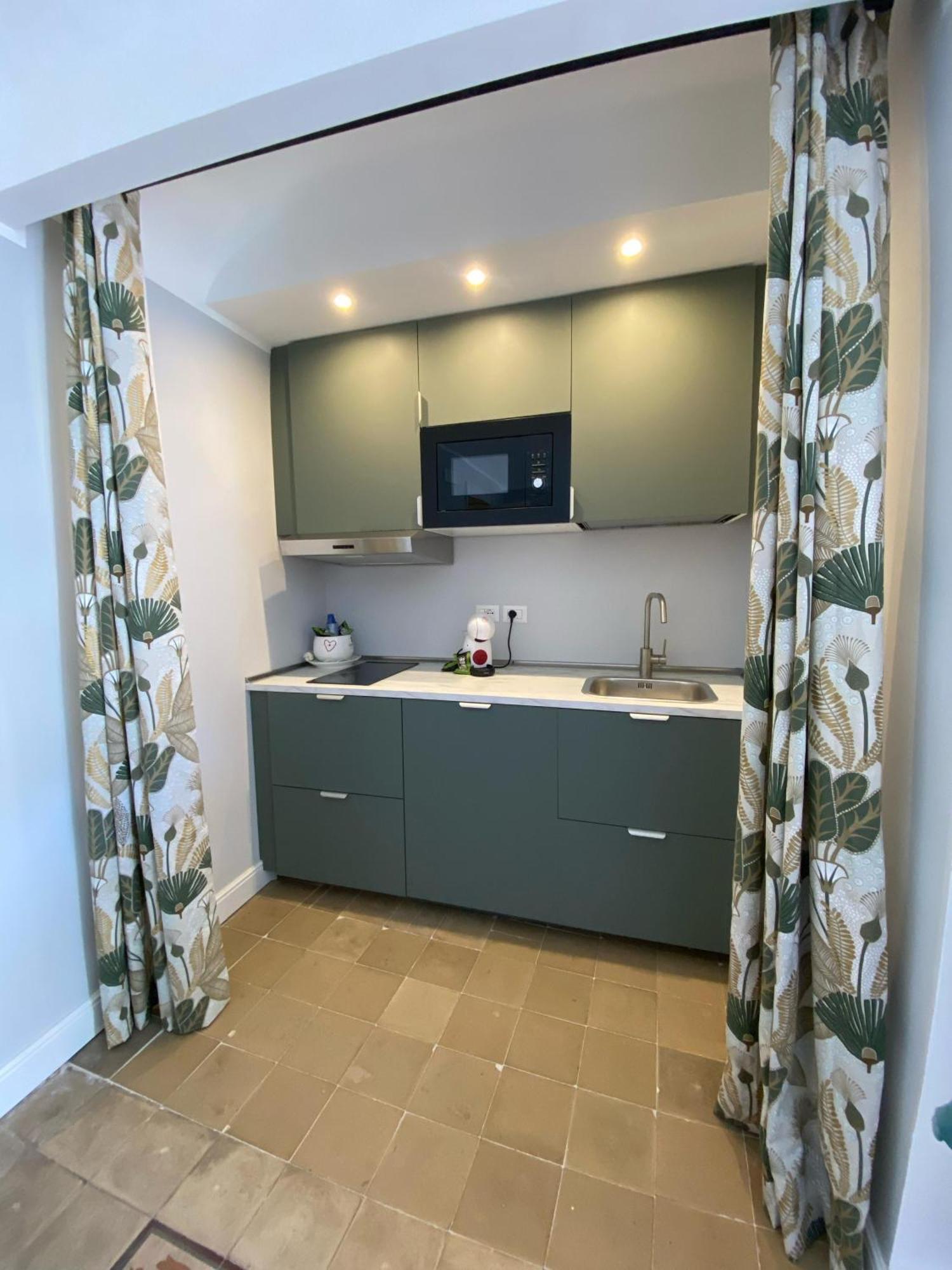 Dimora Dei Minoriti Bed & Breakfast Catania Exterior photo